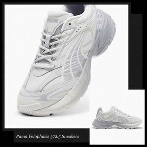 ⭐️HOST PICK⭐️ PUMA Velophasis 372.5 Sneakers in Feather Gray & Gray Fog